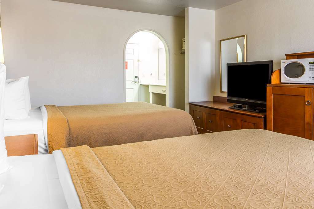 Rodeway Inn Auburn Rom bilde